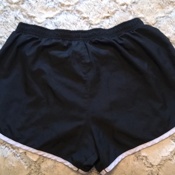 Black Nike Shorts - Picture 4 of 4